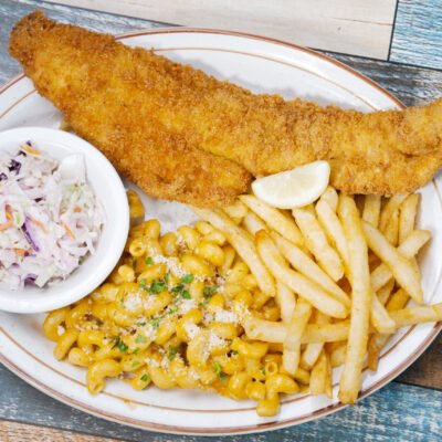 Bay Bell_Walleye Dinner with Mac and Cheese_4
